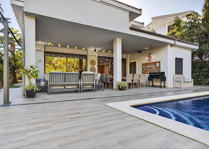 Vertice - Bright Luxury * Can Picafort (Mallorca)