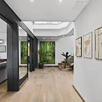 וילה Vertice - Bright Luxury *