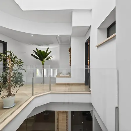 Vertice - Bright Luxury *