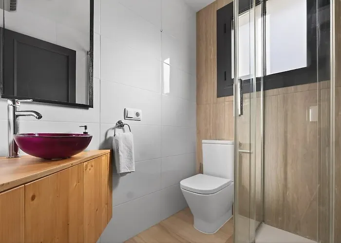 Vertice - Bright Luxury Villa *