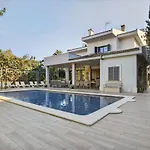 Vertice - Bright Luxury Can Picafort (Mallorca)