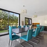 Vertice - Bright Luxury Villa *