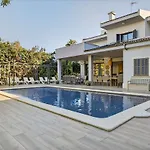 Villa Vertice - Bright Luxury