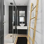 Vertice - Bright Luxury Villa *